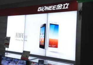 雙面卡布燈箱：鑒別不銹鋼發(fā)光字的材質