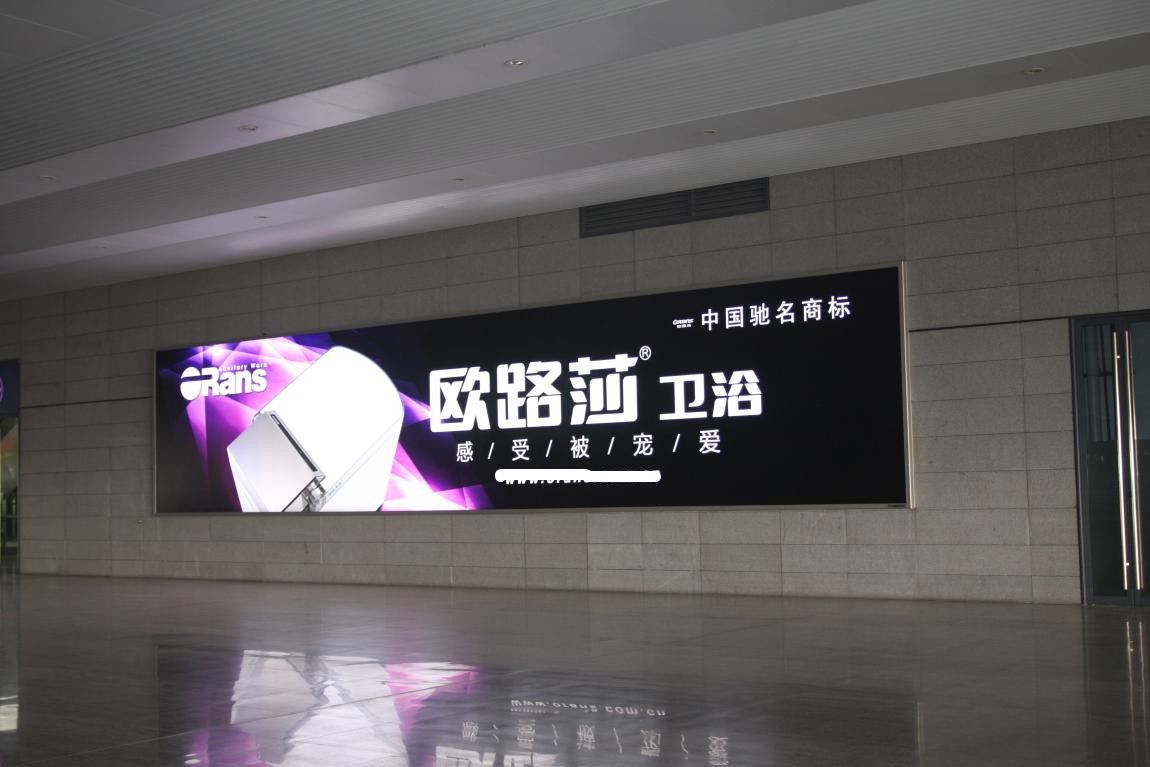 　側(cè)開(kāi)拉布燈箱： 鄭州諾語(yǔ)教你如何分辨發(fā)光字是哪種。
